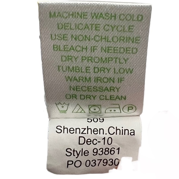 Lilly Pulitzer Tennis/Pickleball Skirt - Picture 9 of 12